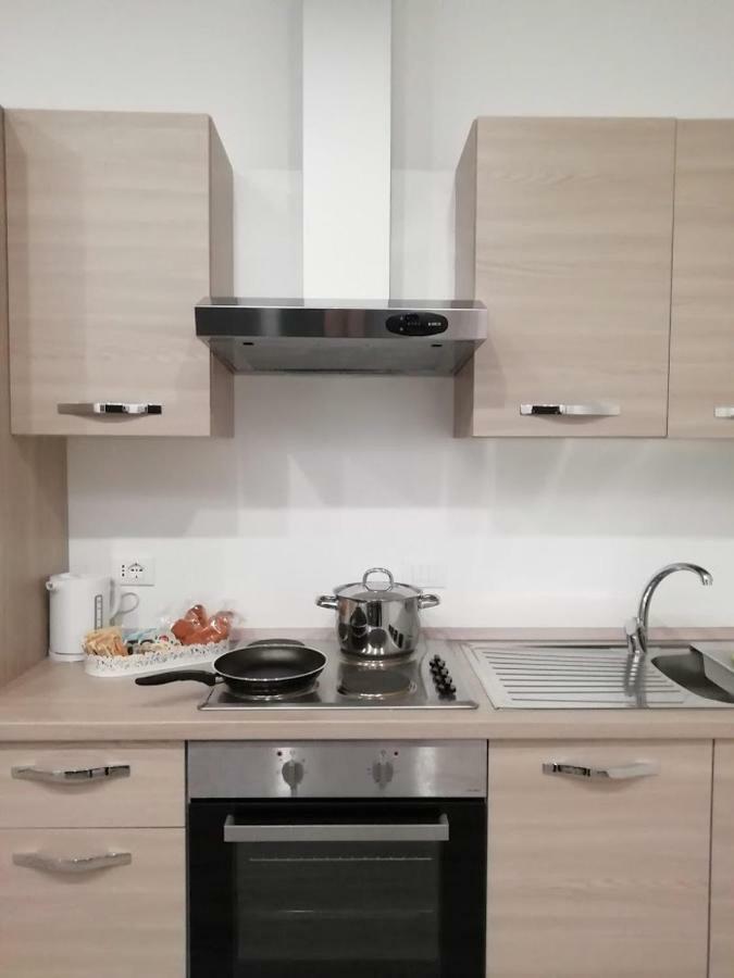 Indipendent Mini Apartment Pescara Centro Esterno foto