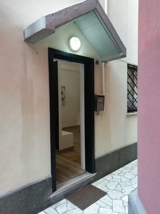 Indipendent Mini Apartment Pescara Centro Esterno foto